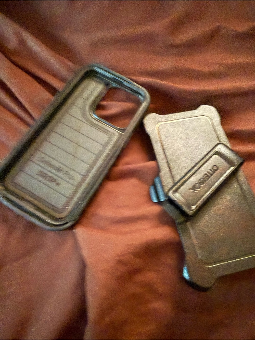 OtterBox Brown Phone Case with Belt Holsteriphone 13 pro